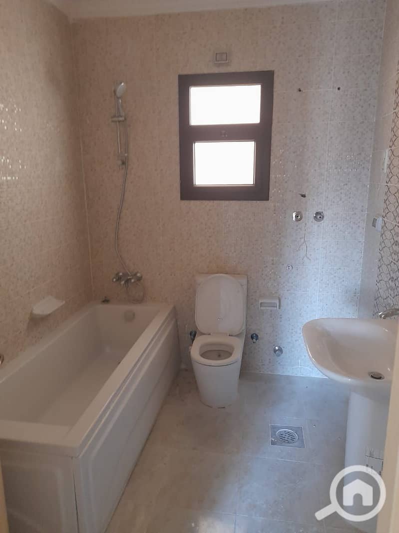 13 WhatsApp Image 2025-10-16 at 11.54. 58_fa168c6f. jpg