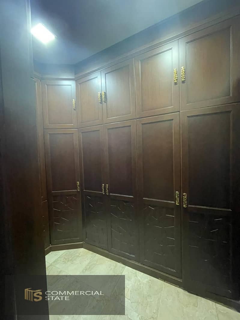 8 WhatsApp Image 2025-10-18 at 00.44. 09 (3). jpeg