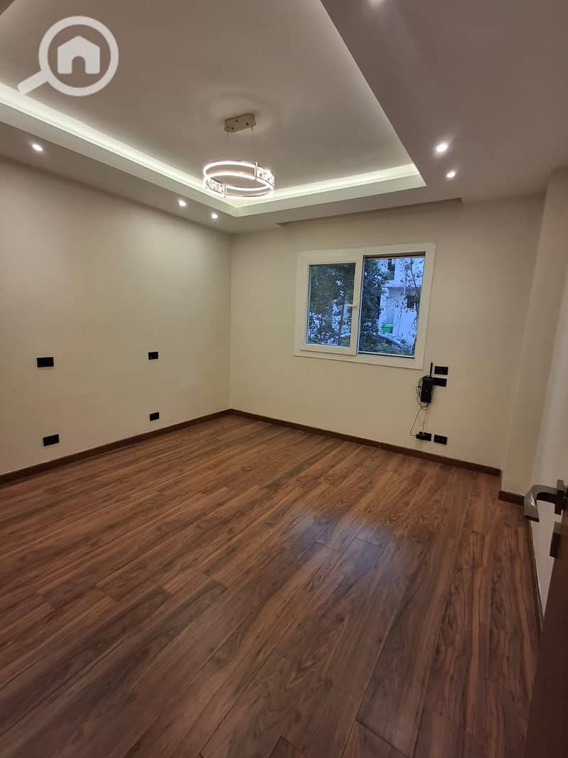 16 WhatsApp Image 2025-10-19 at 12.41. 20 PM. jpeg