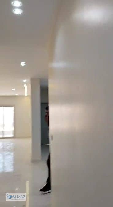 9 WhatsApp Image 2025-10-19 at 3.19. 00 PM (1). jpeg