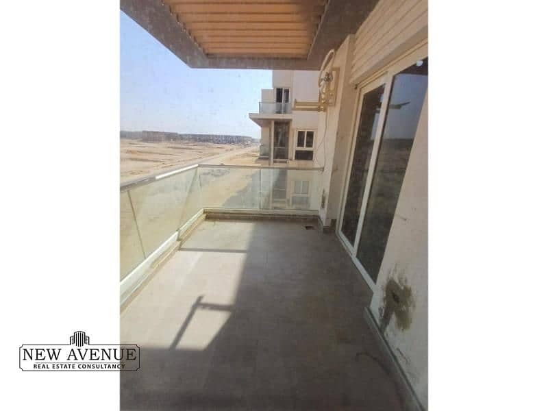 9 d3b57195-e4a0-462d-a951-8e8bd1214bb7. jpg