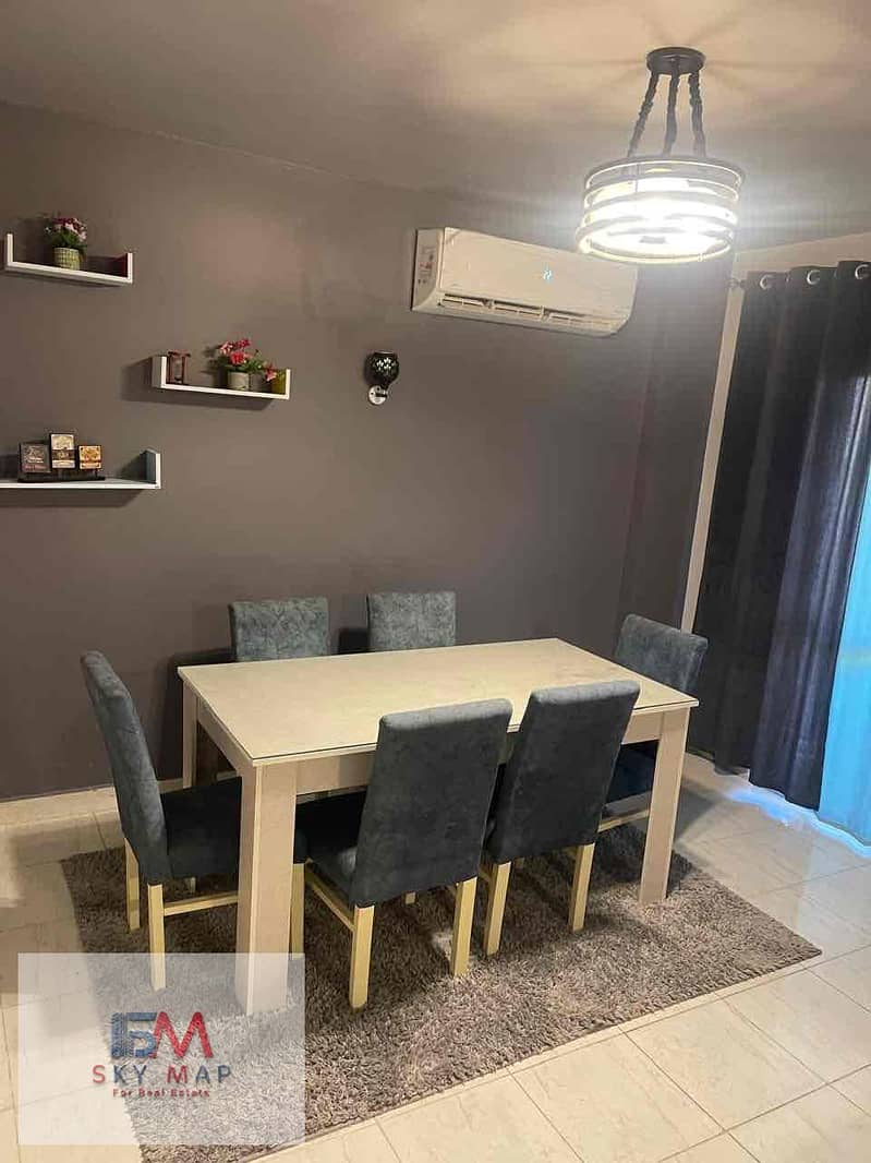 5 01518ef2-13df-4813-a4fa-1eb467a75f79. jpg