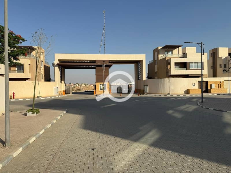 7 499937183_1754413655956394_906880201370098891_n. jpg