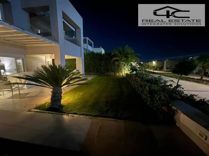 4 WhatsApp Image 2025-10-19 at 2.57. 27 PM. jpeg