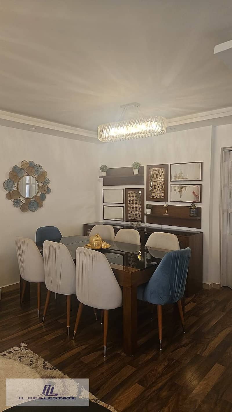 7 WhatsApp Image 2025-10-02 at 01.34. 12 (2). jpeg