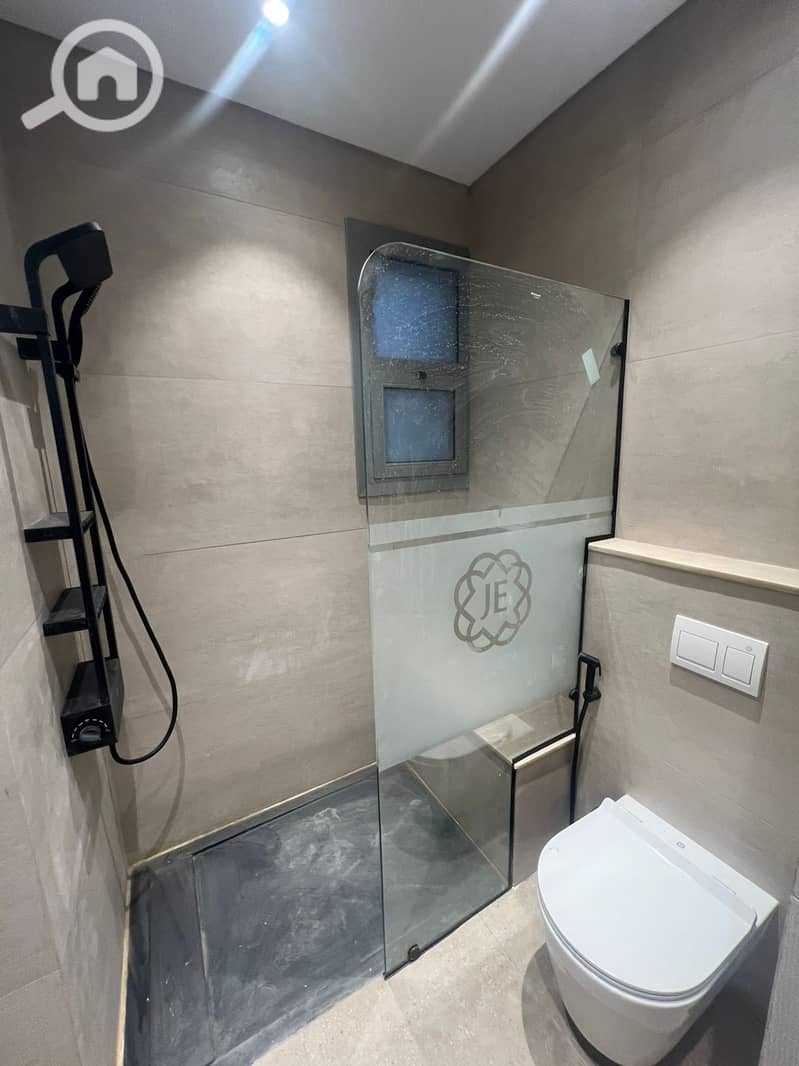 3 WhatsApp Image 2025-10-18 at 12.09. 37 AM. jpeg