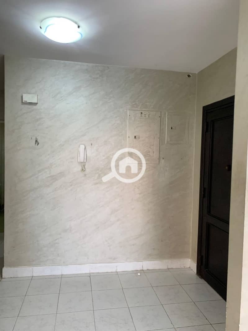 4 33de3144-f8ff-4f97-a4f2-694fe1ad0bf6. jpeg