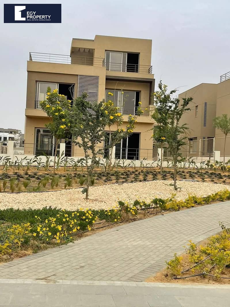 8 WhatsApp Image 2025-10-19 at 15.37. 16. jpeg