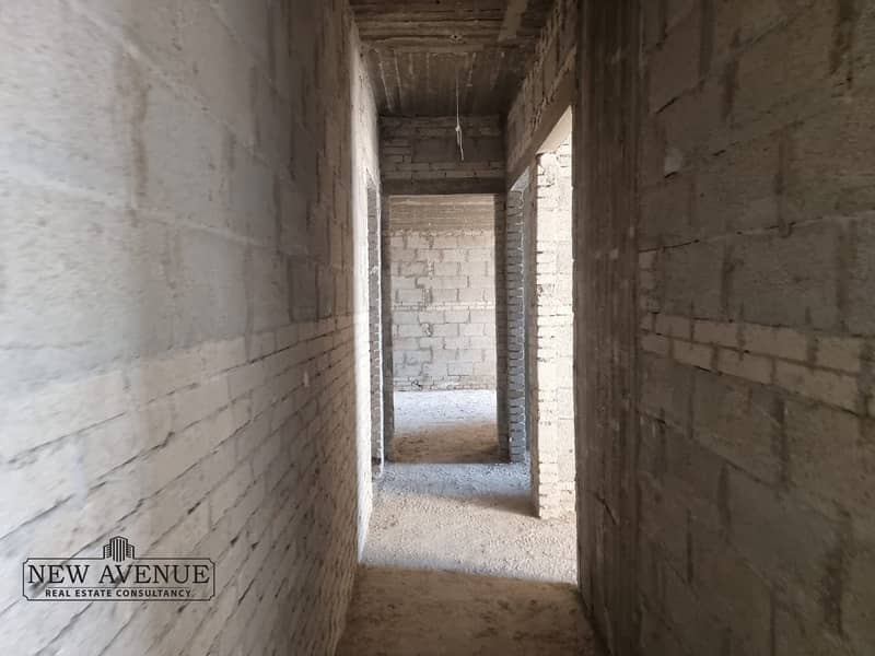 6 WhatsApp Image 2025-10-19 at 3.44. 55 PM (1). jpeg