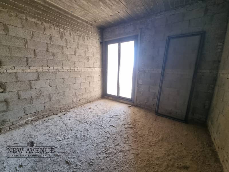 8 WhatsApp Image 2025-10-19 at 3.44. 56 PM (1). jpeg