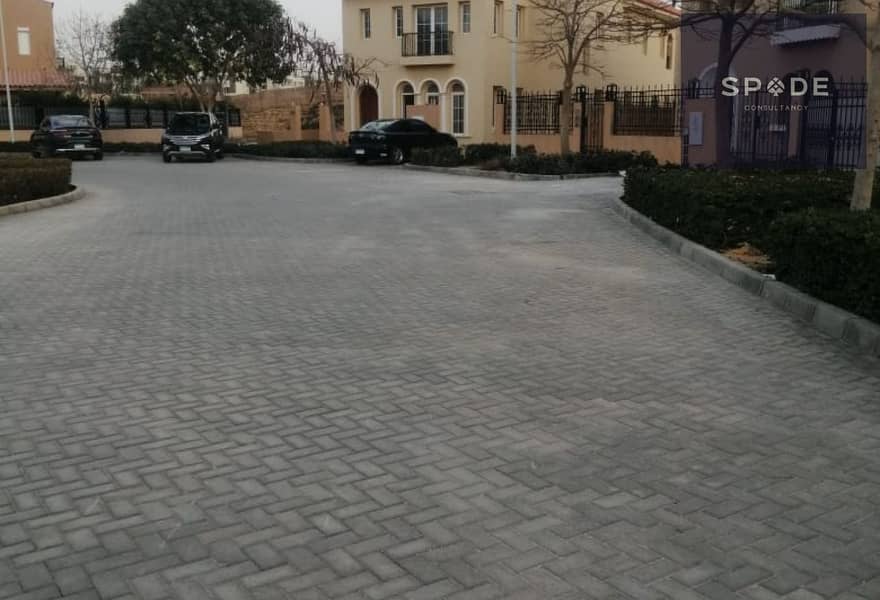 4 3dfeeb8e-675b-4fb5-b965-923e5d2f9598. jpg