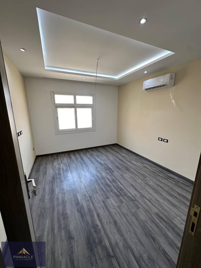 8 WhatsApp Image 2025-09-29 at 16.01. 57_1e70c958. jpg