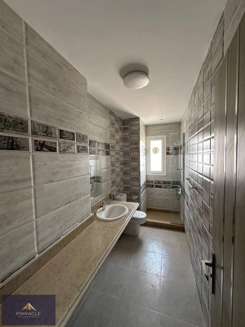 10 WhatsApp Image 2025-09-29 at 16.02. 01_8e291862. jpg