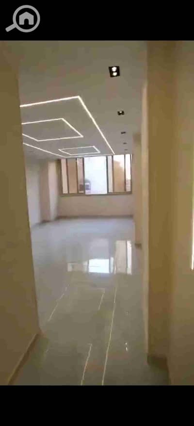 3 Bedroom Flat for Sale in Sheikh Zayed, Giza - 54971. jpg
