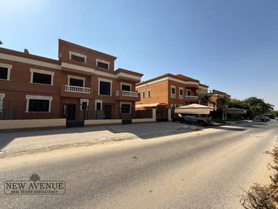 4 Bedroom Townhouse for Sale in Shorouk City, Cairo - WhatsApp Image 2025-10-02 at 6.03. 56 PM (1). jpeg
