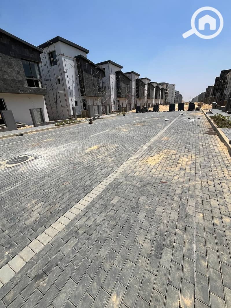 4 548221531_826591223233512_8774568446655072695_n. jpg