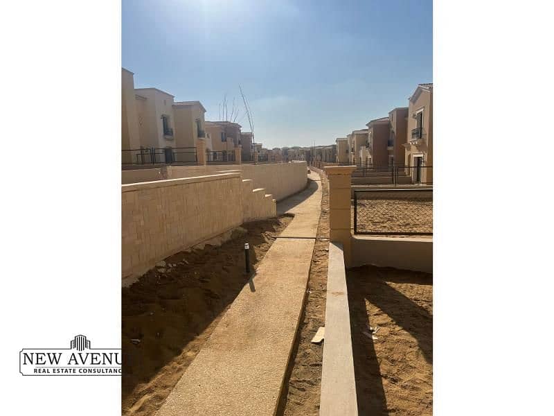 8 WhatsApp Image 2025-09-07 at 1.48. 39 PM (2). jpg