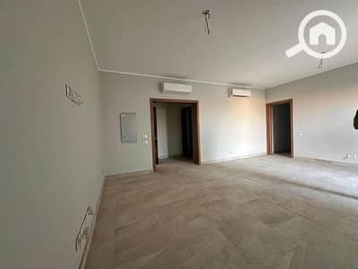 3 Bedroom Flat for Sale in Sheikh Zayed, Giza - egtjtdyjdtj. jpg