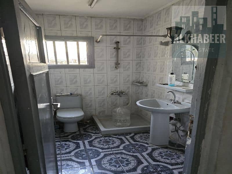 5 6e86eae3-75c3-49e6-b86a-2b4253c8c3d1. jfif. jpg