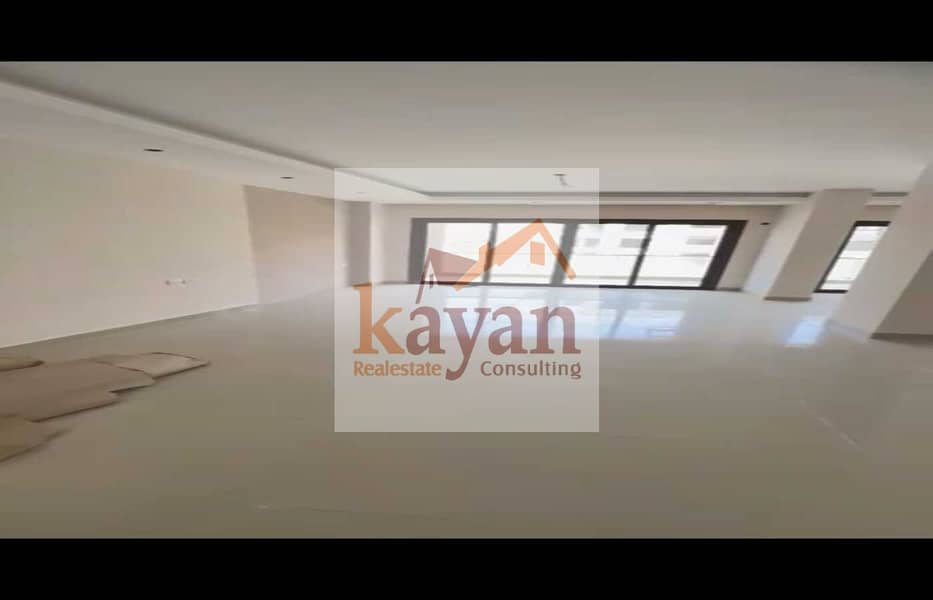 6 30de09cc-6b02-41b2-a046-7a11ce1f0ce1. jpg