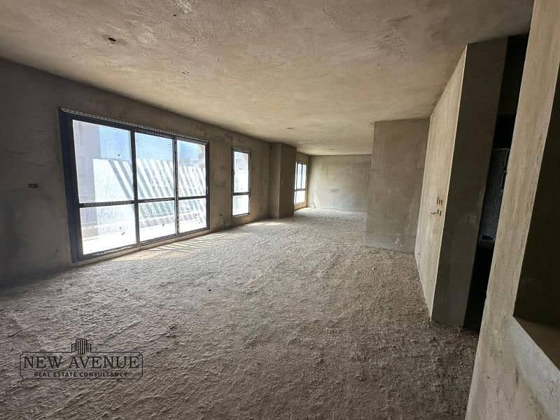 3 WhatsApp Image 2025-10-02 at 5.38. 39 PM (2). jpg