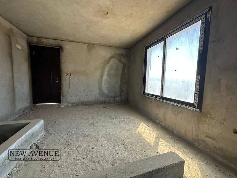 17 WhatsApp Image 2025-10-02 at 5.38. 39 PM. jpg