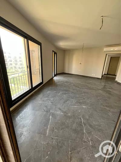 3 Bedroom Flat for Sale in 6th of October, Giza - svrsjdge. jpg