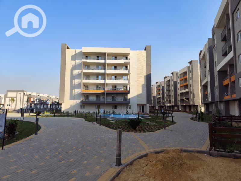 10 9fc8a587-ac1d-480e-8f67-2043282dc2a3. jpg