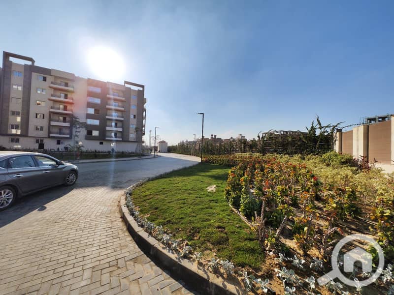 17 71036aad-a871-4d7f-bab2-e8ebe83d19c2. jpg