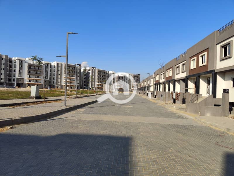 19 54097705-486f-45df-bb05-5df36b82b11a. jpg