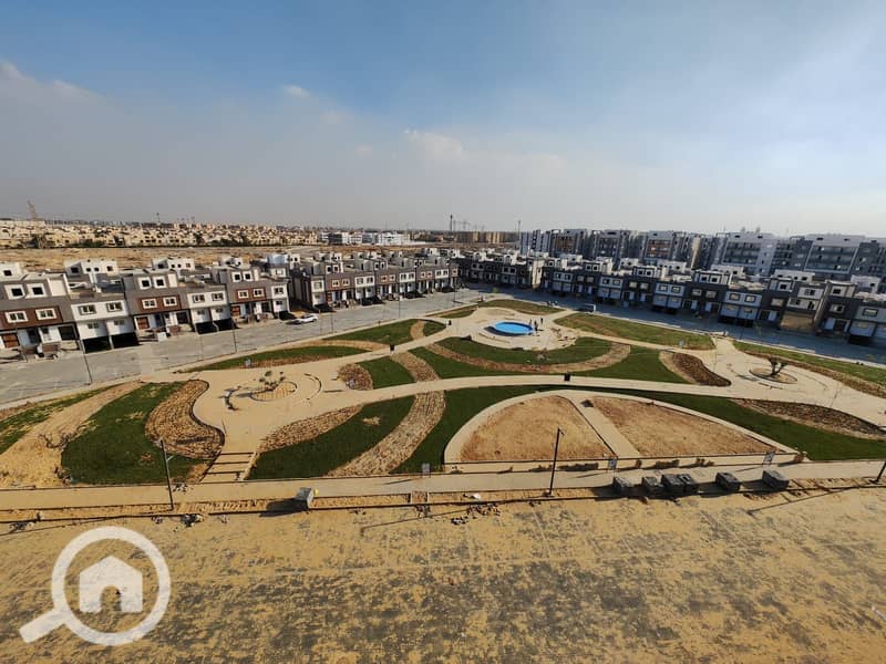 22 ab927915-7bfb-4358-9118-7a35719df87f. jpg