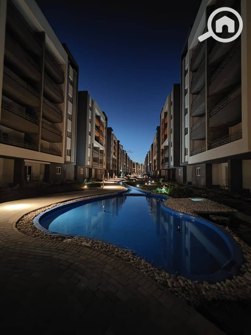 35 f6331ab6-0bf4-4ddc-9d91-e1f0dc06a81f. jpg