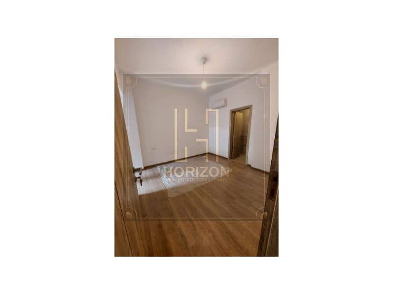 4 WhatsApp Image 2025-10-16 at 6.32. 05 PM (1). jpg