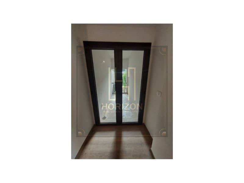 7 WhatsApp Image 2025-10-16 at 6.32. 05 PM (3). jpg