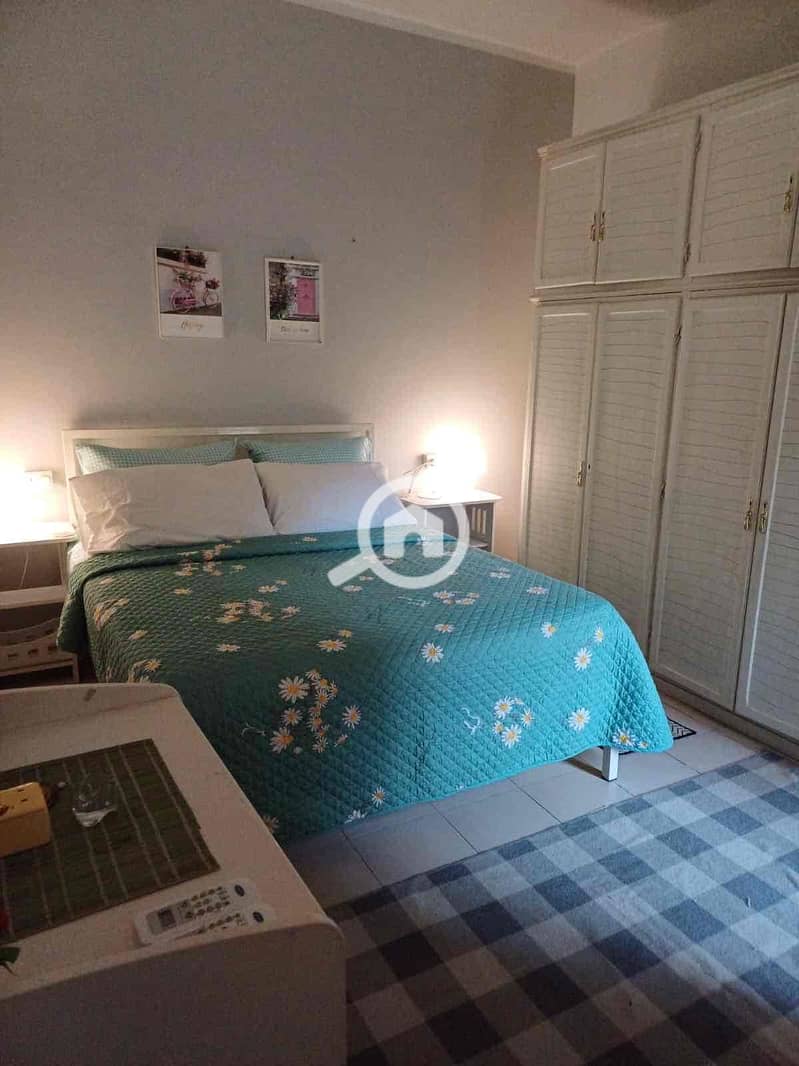 6 3686874d-e20a-41c1-a97a-53b1e9d01e65. jpg