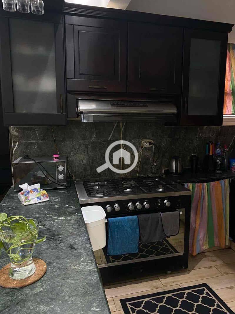 10 4c05428e-af1e-4908-b557-23674e22bfeb. jpg