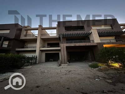 4 Bedroom Townhouse for Sale in 6th of October, Giza - WhatsApp Image 2025-10-11 at 15.17. 49_d6b3aa0e. jpg