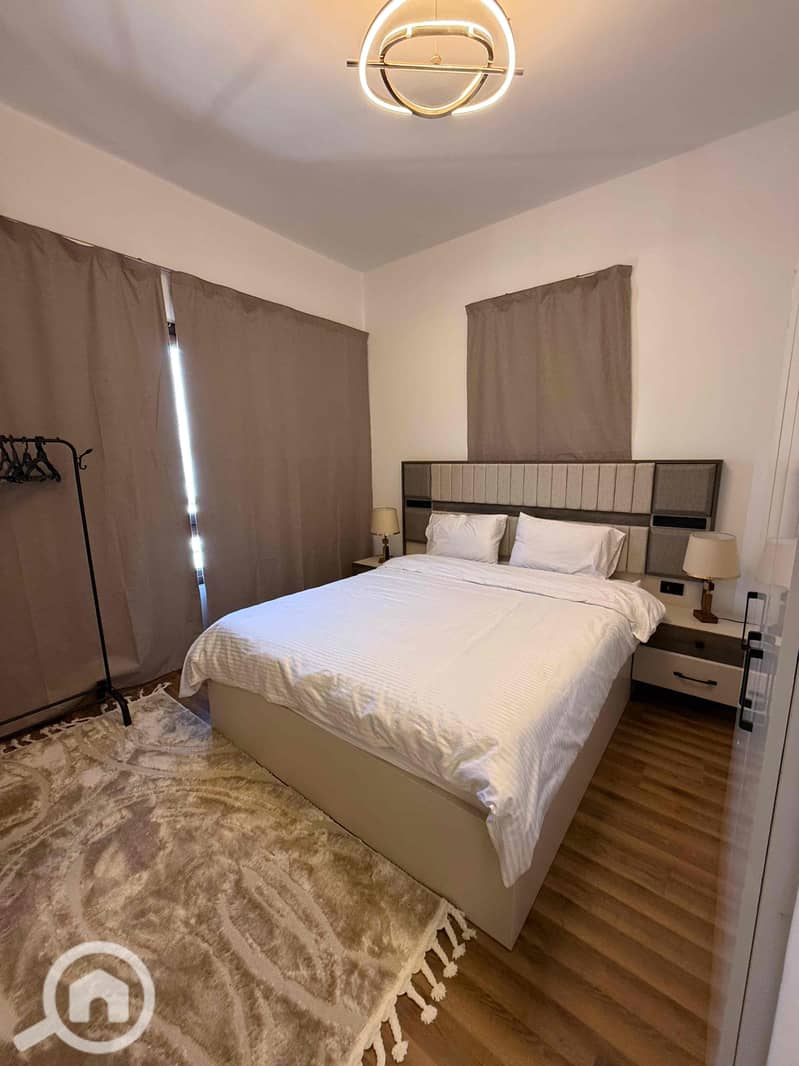 8 fc42aa02-9e66-4a7b-b4b4-f758fc878fd9. jpg