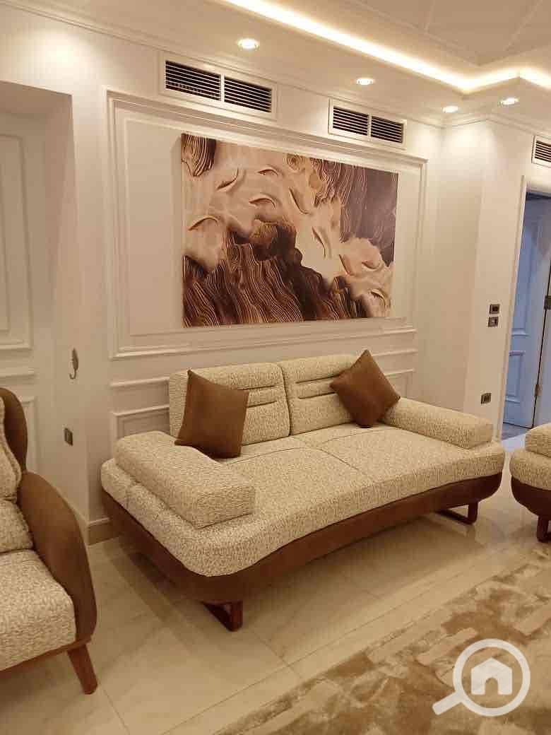 11 c10e191f-3e5c-48a2-ac84-e9a82bb6db5e. jpg