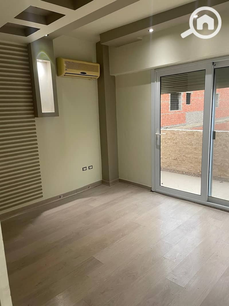 8 WhatsApp Image 2025-10-18 at 13.03. 33. jpeg