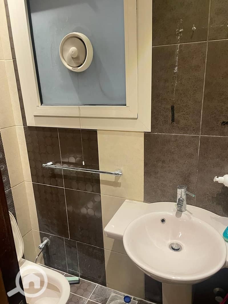 10 WhatsApp Image 2025-10-18 at 13.03. 27. jpeg