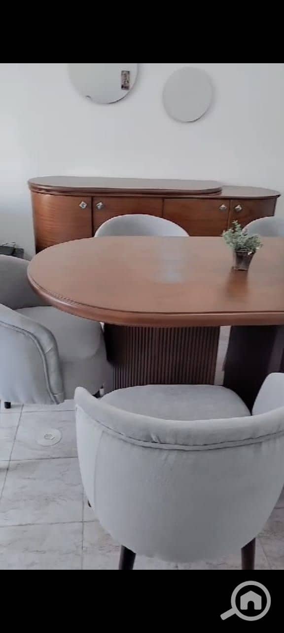 8 ad76863e-4fa7-4e5b-bec7-80a46375efb3. jpeg