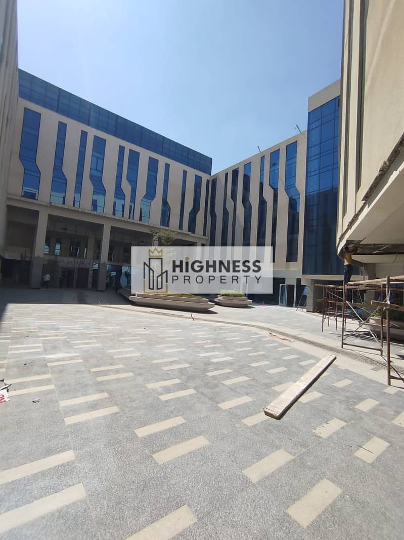 17 WhatsApp Image 2025-10-19 at 6.06. 14 PM (1). jpeg