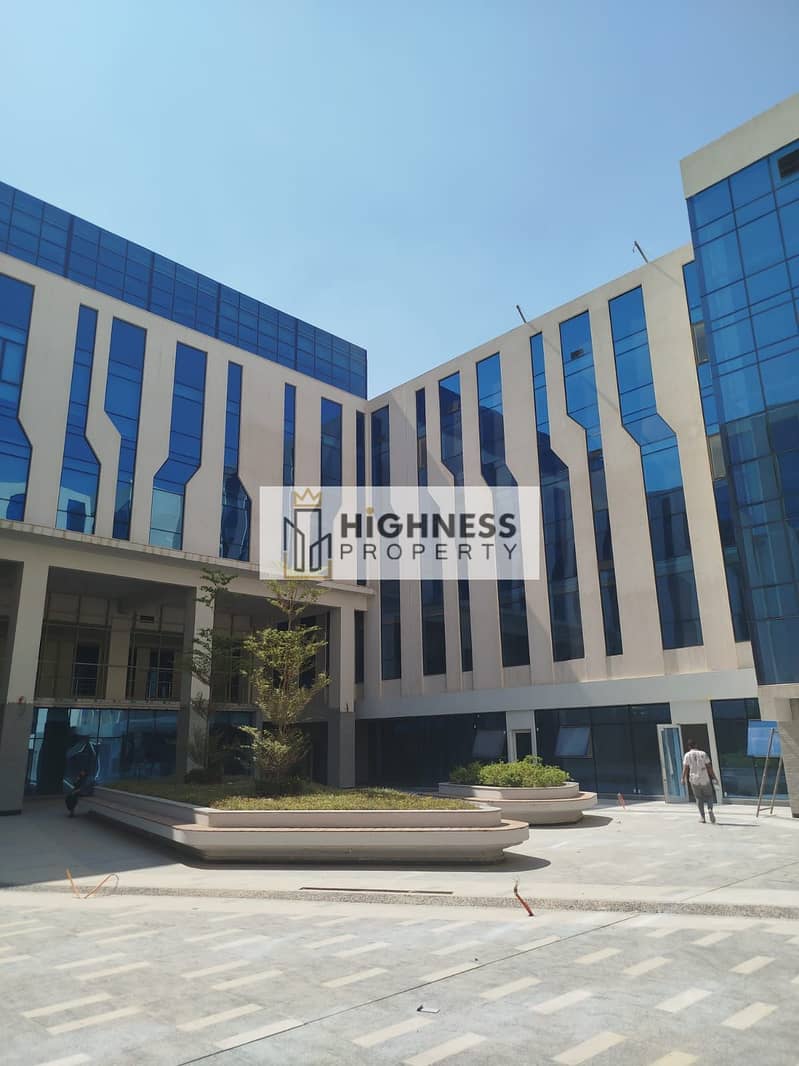 18 WhatsApp Image 2025-10-19 at 6.06. 14 PM. jpeg