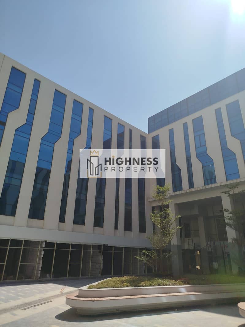 31 WhatsApp Image 2025-10-19 at 6.06. 13 PM. jpeg