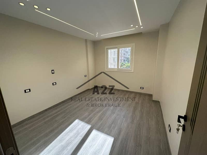 10 WhatsApp Image 2025-10-19 at 5.02. 53 PM. jpeg