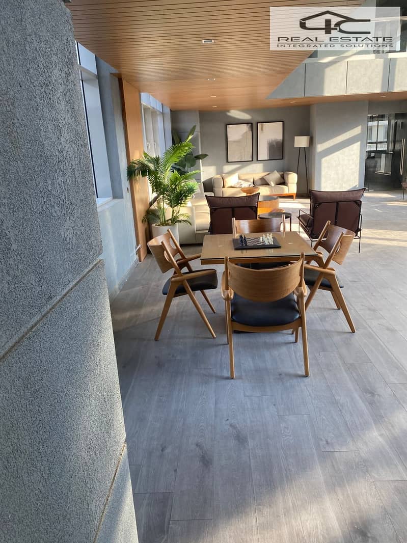 10 WhatsApp Image 2025-10-14 at 07.39. 41. jpeg