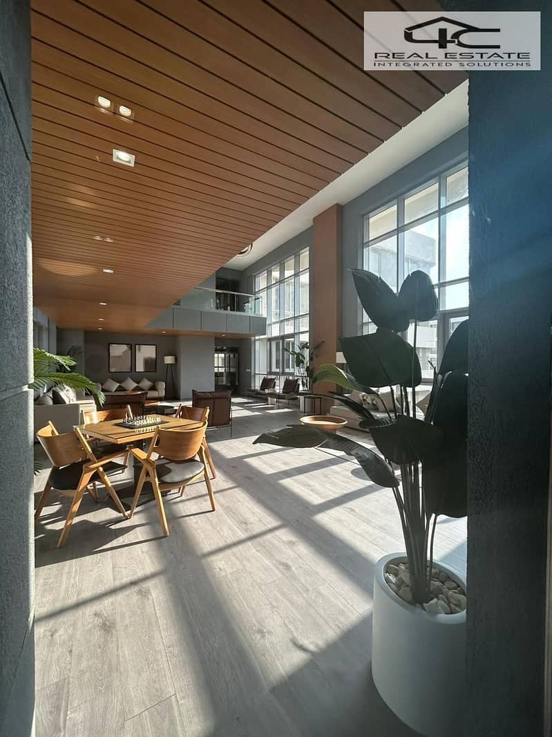 11 WhatsApp Image 2025-10-15 at 06.08. 58 (1). jpeg