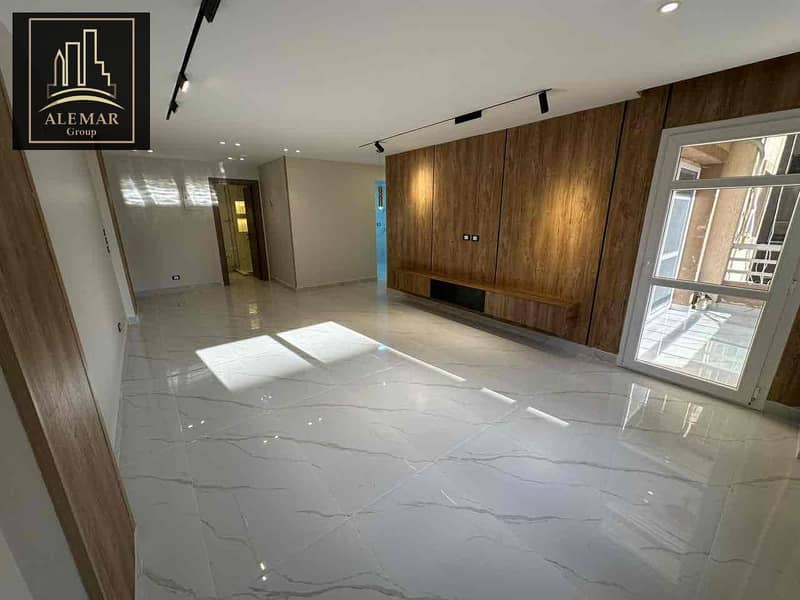 5 7a819237-d218-4cdf-8b77-9eed118aa805. jpg