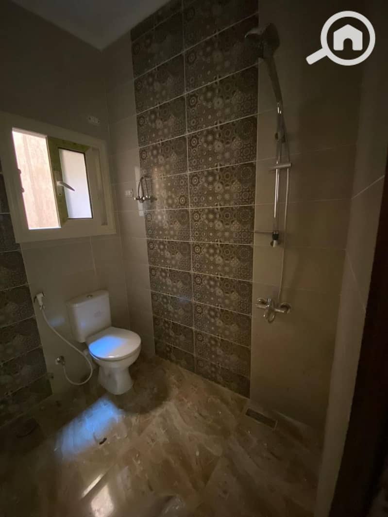 8 WhatsApp Image 2025-09-28 at 6.07. 15 PM (1). jpeg